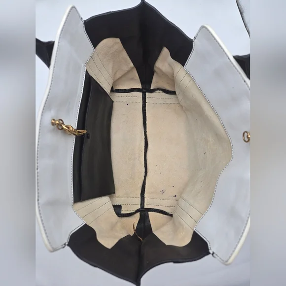 Chloe Alison East-West Leather Tote Bag - Picture 9 of 16